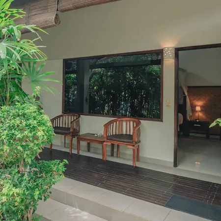 Frangipani Beach Hotel